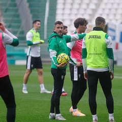 Ania: “Nuestro mejor mercado de invierno sería recuperar a todos los lesionados”