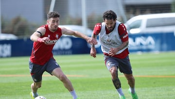 Rubén García, a la derecha, durante un entrenamiento.
