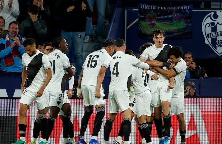 Cuando intentas imitar a Sergio Ramos... y acaba fatal: lo del penalti ...