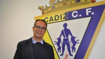 Álvaro Cervera se ha convertido este lunes en nuevo entrenador del Cádiz.