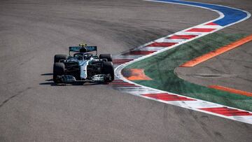 Bottas sorprende a Hamilton y Vettel y se lleva la pole en Rusia