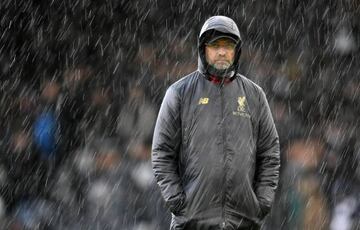 LONDON, ENGLAND - MARCH 17: Jurgen Klopp, Manager of Liverpool looks on ahead of the Premier League match between Fulham FC and Liverpool FC at Craven Cottage on March 17, 2019 in London, United Kingdom.