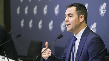 15/01/20 REAL FEDERACION ESPAÃOLA DE FUTBOL RFEF
VELASCO CARBALLO Y CARLOS CLOS VAR
RUEDA PRENSA ARBITROS