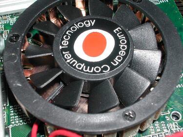 Polémicas fotos de las tarjetas de EK