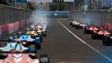 Parrilla de salida de una carrera de la F&oacute;rmula E.