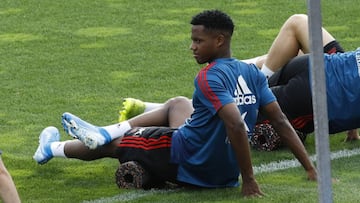 Ansu Fati, durante un entrenamiento.