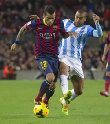 Dani Alves y Tissone.