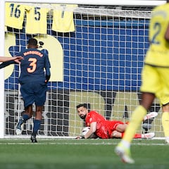 Aprobados y suspensos del Valencia: la exhibición de Mamardashvili se queda sin premio