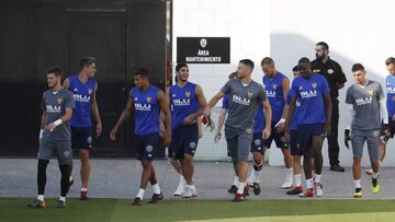 Gabriel, Murillo, Guedes, Neto, Racic y Diakhaby, fichajes de Lim.