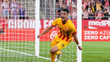 GERONA, 09/09/2022.- El delantero brasileño del Girona Reinier Jesus Carvalho celebra su gol, primero del equipo ante el Valladolid, durante el partido de la quinta jornada de LaLiga que se juega hoy viernes en el estadio municipal de Montilivi, en Girona. EFE/David Borrat.
