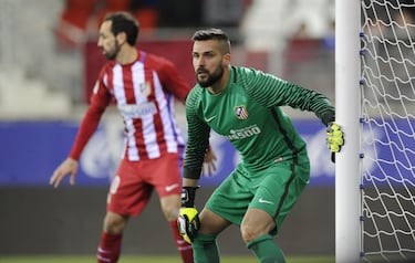 Vistió la camiseta rojiblanca desde el 2014 hasta el 2018.