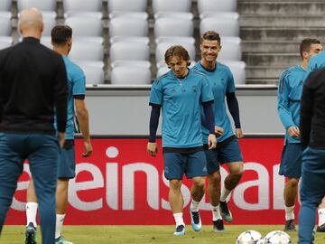 Modric y Cristiano Ronaldo 