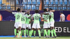 Nigeria come back to beat Cameroon and head into Africa Cup of Nations quarter-finals