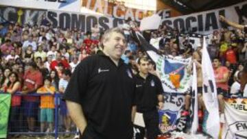 El técnico albo Gabriel Schamberger no tomará como revancha la serie con el "Campanil", cuadro donde fue cesado hace poco.