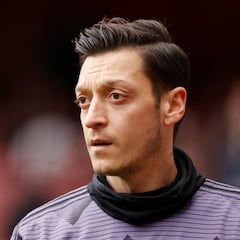 El Fenerbahce no se rinde por el fichaje de Mesut Özil