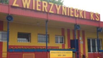 La selección italiana se prepara donde el fútbol fue clandestino