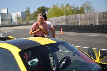 Sharapova y Webber, embajadores de Porsche