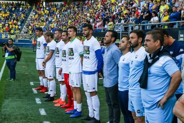 Emotivo homenaje a Reyes de sus compañeros del Extremadura.