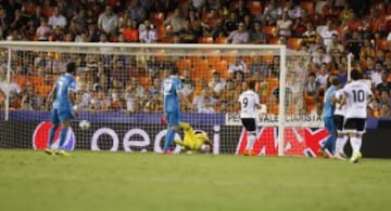 1-2. Joao Cancelo marcó el primer tanto che.