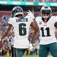 Will A.J. Brown and DeVonta Smith play for the Eagles against the Buccaneers? Wide receiver injury status