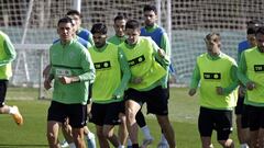 01/04/22 ELCHE ENTRENAMIENTO 
 ENZO ROCO