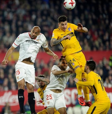 N'Zonzi  y Gimenez.