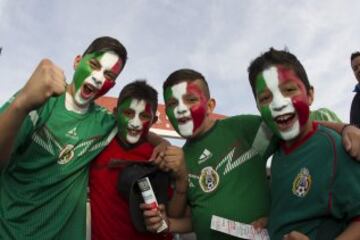 El color de los aficionados en el Estadio Azteca