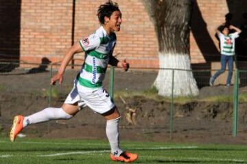 Claudio Calderón ha seguido sumando clubes a su carrera después del llamado. Militó en Arica, luego en Puerto Montt, Temuco y ahora Coquimbo Unido en la Primera b. 