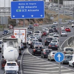 Lista completa de radares fijos y móviles de la DGT