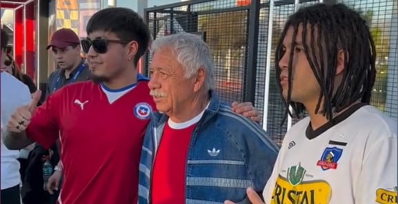 Carlos Caszely nunca esperó algo así: esto ocurrió en su llegada al Mundial Sub 20