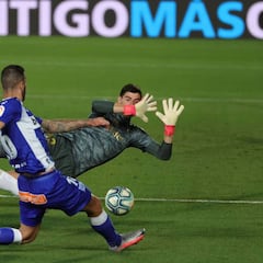 Courtois ya avista a Casillas