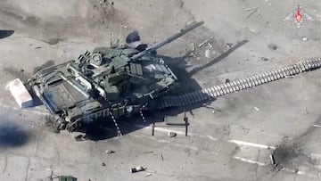 A view shows what Russian Defence Ministry says is a destroyed tank of Ukraine-based armed groups after an attempted incursion into Russian territory at a border crossing between Russia and Ukraine near the village of Nekhoteevka in the Belgorod Region, Russia, in this still image taken from video released March 12, 2024. Russian Defence Ministry/Handout via REUTERS ATTENTION EDITORS - THIS IMAGE WAS PROVIDED BY A THIRD PARTY. NO RESALES. NO ARCHIVES. MANDATORY CREDIT.