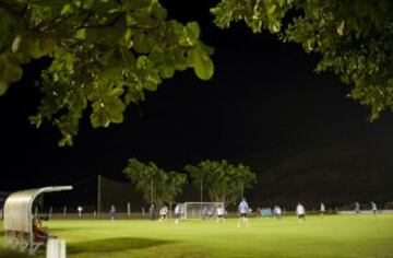 Duro entrenamiento de la Selección en Brasil