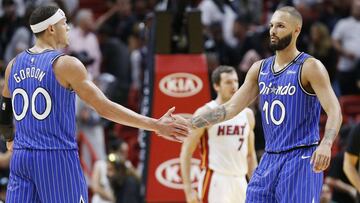 Los Magic se llevan el derbi en la noche de Bosh y aprietan el Este