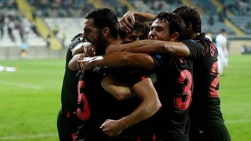 La Real Sociedad busca de nuevo el triunfo para auparse a lo más alto de la tabla.