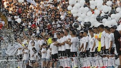 Así fue el festejo de Colo Colo en la Noche Alba