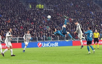 El delantero del Real Madrid entregó esta estampa durante la ida de los cuartos de final de Champions League 2017-18 entre Juventus y Real Madrid en Juventus Stadium. Su gol representó el 2-0 momentáneo y su doblete de la noche en la victoria madridista por 3-0.