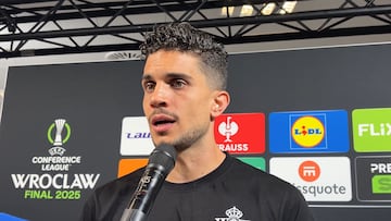 La respuesta de Marc Bartra en caliente al tuit del Sevilla
