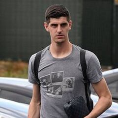 Courtois sigue con su pulso: no se entrenó por segundo día y el Chelsea le abre expediente