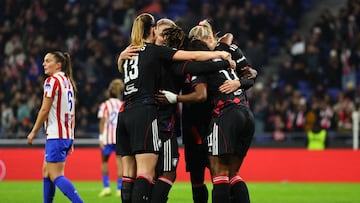 Soccer Football - Women's Champions League - OL Lyonnes v Atletico Madrid - Groupama Stadium, Lyon, France - December 17, 2025 OL Lyonnes players celebrate their first goal, an own goal scored by Atletico Madrid's Vilde Boe Risa REUTERS/Manon Cruz