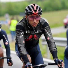 Egan Bernal: "La espalda va superbién"