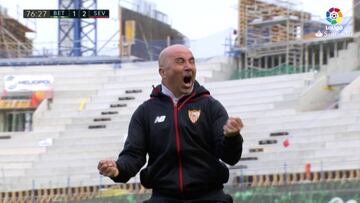 De la ira a la euforia: los nervios de Sampaoli en el derbi