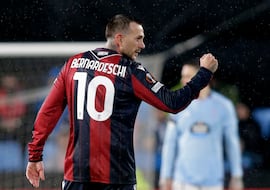 Bernardeschi baja al Celta de la nube