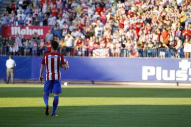 Gameiro: "I'd have stayed at Sevilla rather than go to Barça"