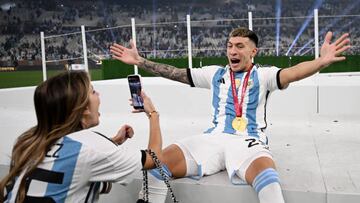 LUSAIL CITY, QATAR - DECEMBER 18: Lisandro Martinez of Argentina pose for a photo following the FIFA World Cup Qatar 2022 Final match between Argentina and France at Lusail Stadium on December 18, 2022 in Lusail City, Qatar. (Photo by Michael Regan - FIFA/FIFA via Getty Images)