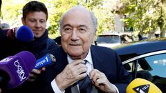 Blatter niega estar tras la denuncia contra Infantino y se pregunta: "¿Por qué me odia?"