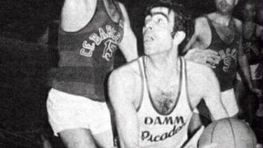 Lorenzo Alocén ACB PHOTO 18/01/2022