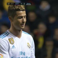 La calentura de Cristiano tras el cambio: carne de GIF su gesto