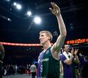El Unicaja sufre ante el UCAM y se cita con el Lenovo en la final