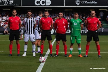 El Racing estrenar¨¢ brazalete contra el bullying